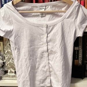 White buttons t-shirt new w/o tags